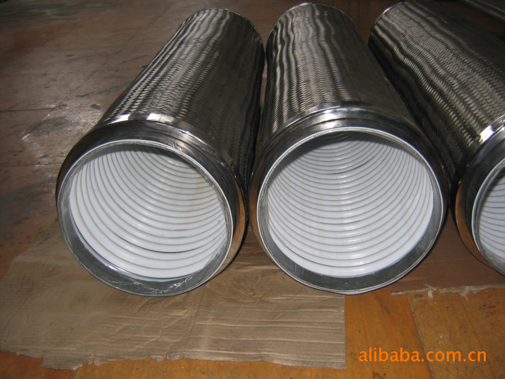 Stainless steel braid hose with PTFE bellow lining